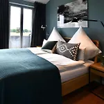 Dom wakacyjny Schoene Aussicht Haus 6 Rosenhagen